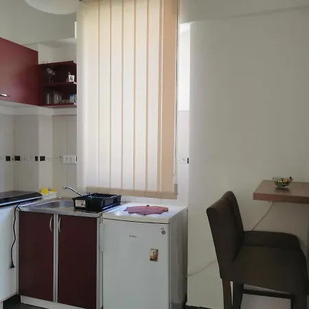 Apartmani La Grande Motte Vrdnik Exterior photo