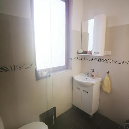 Apartmani La Grande Motte Vrdnik Exterior photo